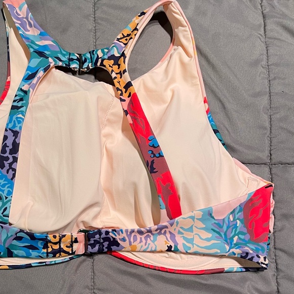 NWOT Athleta Maldives Printed Bikini Top in Bora Bora Multicolor Sz 40 B/C - Picture 5 of 12
